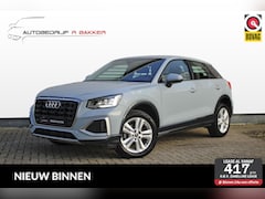 Audi Q2 - 35 TFSI Advanced edition // Camera | Pijlgrijs (Pfeil Grau) | Navi. | LED | DAB | Dealer o