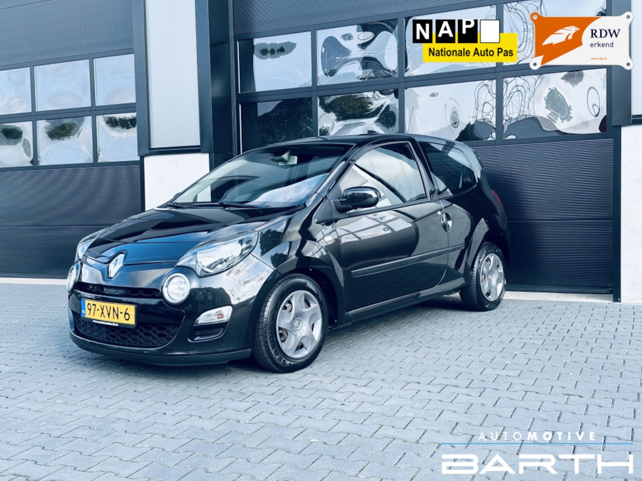 Renault Twingo - 1.2 16V Dynamique | Clima | Cruise | BT | NAP - AutoWereld.nl