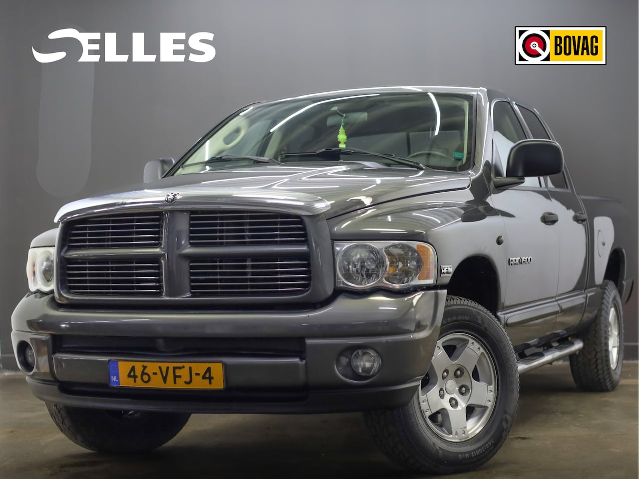 Dodge Ram 1500 - 5.7 V8 HEMI 4x4 Automaat | Luchtvering |  Cruise Control | Benzine | 6 Persoons - AutoWereld.nl