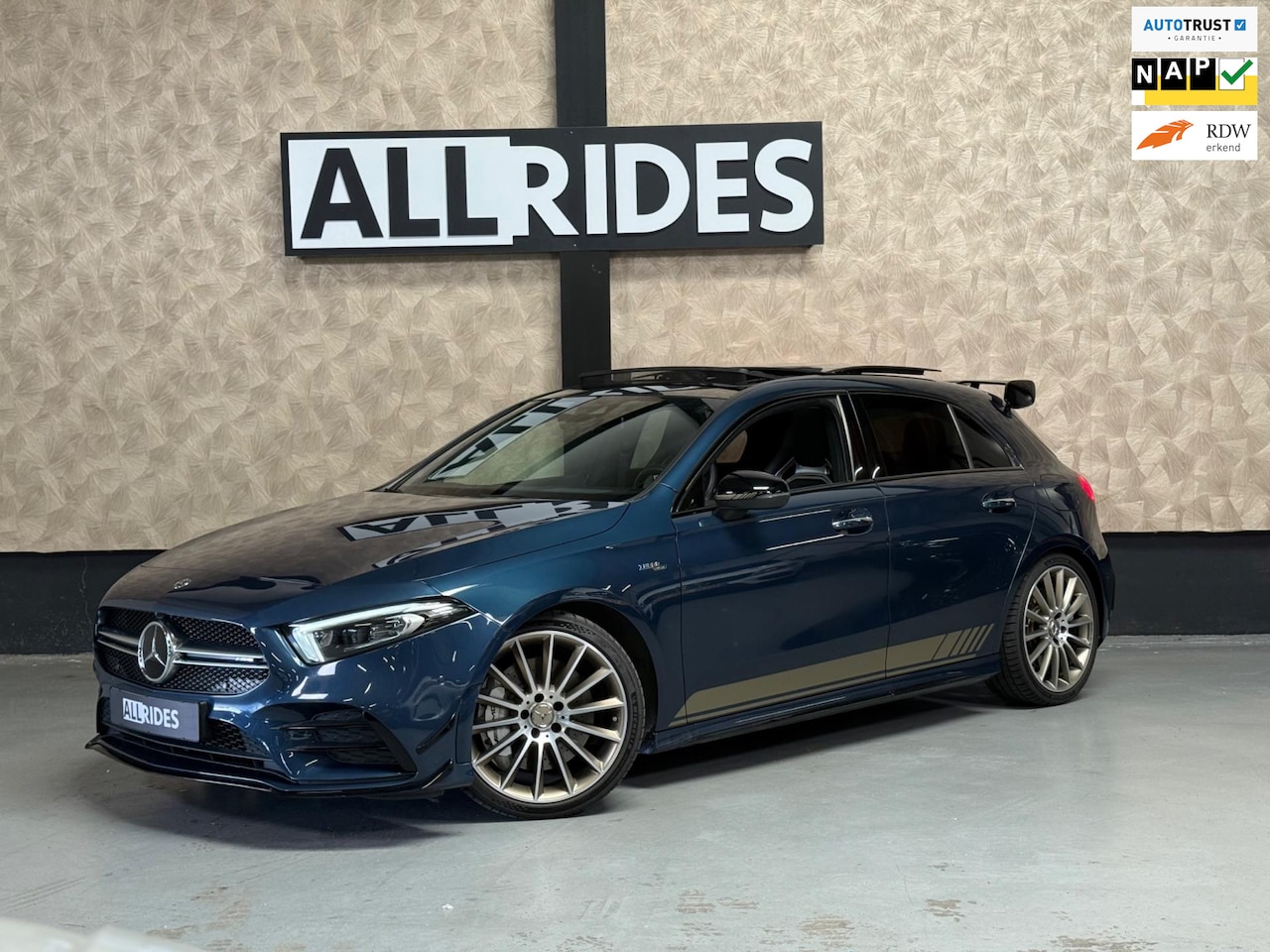 Mercedes-Benz A-klasse - AMG 35 4MATIC Edition One | Pano | Standkachel | Keyless | ACC | HUD | Burmester - AutoWereld.nl