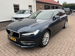 Volvo V90 - T8 Twin Engine Momentum Pro