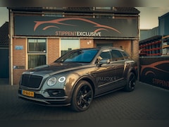 Bentley Bentayga - 4.0 V8 Pano, nightvision, softclose, touring pack, premium seats