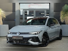Volkswagen Golf - 8.5 2.0 TSI GTI Clubsport 300pk Akrapovič/Panoramadak/360Camera
