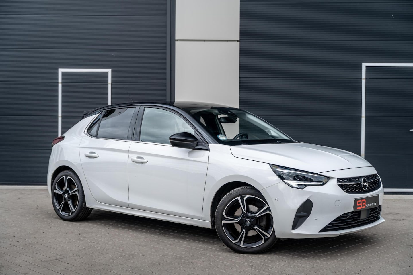 Opel Corsa - 1.2 GS Line Stuur/Stoelverw|Dodehoek|Camera|VOL! - AutoWereld.nl
