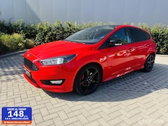 Ford Focus - 1.5 Red Edition ST line Cruise 18 inch PDC Navi