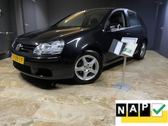 Volkswagen Golf - 1.6 FSI Comfortline Navi Lm Velgen Cruis