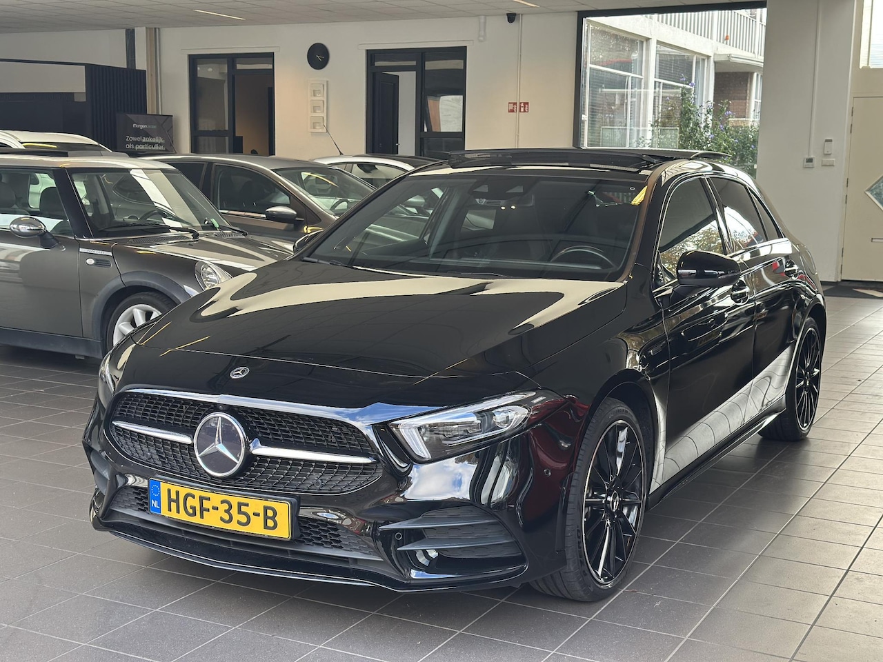 Mercedes-Benz A-klasse - 250 e Premium Plus 250 e Premium Plus - AutoWereld.nl