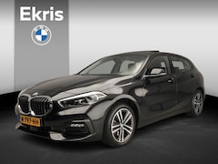 BMW 1-serie - 5-deurs 118i | LED | Leder | HUD | Schuifdak | Active cruise | Stoelverwarming | DAB | Hif