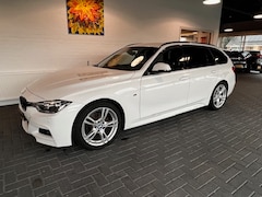 BMW 3-serie Touring - 318i M Sport / Stoelverwarming / LED / PDC