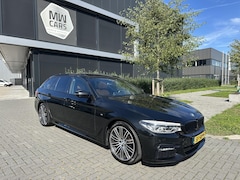 BMW 5-serie Touring - 520i High Exec M Sport Pano Leder LED