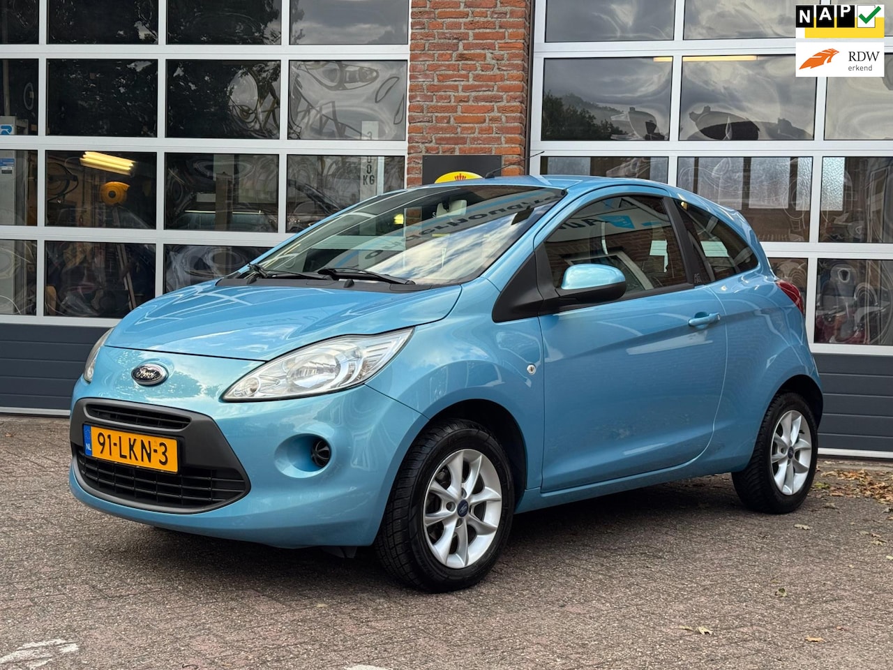 Ford Ka - 1.2 Cool&Sound, el. ramen/spiegels, airco, 14 inch All season - AutoWereld.nl