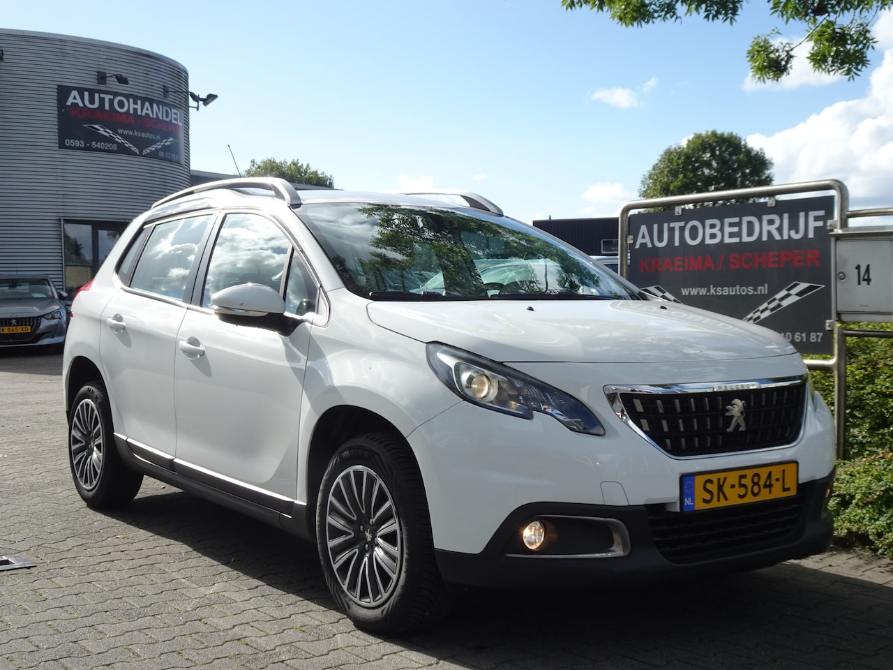 Peugeot 2008 - 1.2 PureTech Active 1.2 PureTech Active - AutoWereld.nl