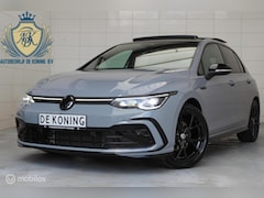 Volkswagen Golf - 1.5 eTSI 3x R-Line IQ LED PANO Sfeer Camera