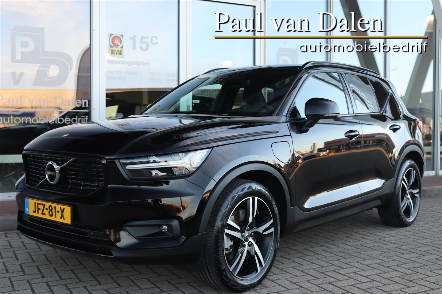 Volvo XC40 - 1.5 T4 211PK RECHARGE AUTOMAAT R-DESIGN Navi | Leer | Navi | Cruise | Pdc v+a | 19 Inch Lm - AutoWereld.nl