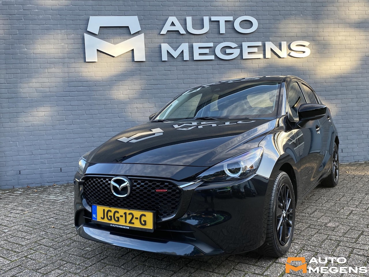 Mazda 2 - 1.5 e-SkyActiv-G 90 Homura 1.5 e-SkyActiv-G 90 Homura - AutoWereld.nl