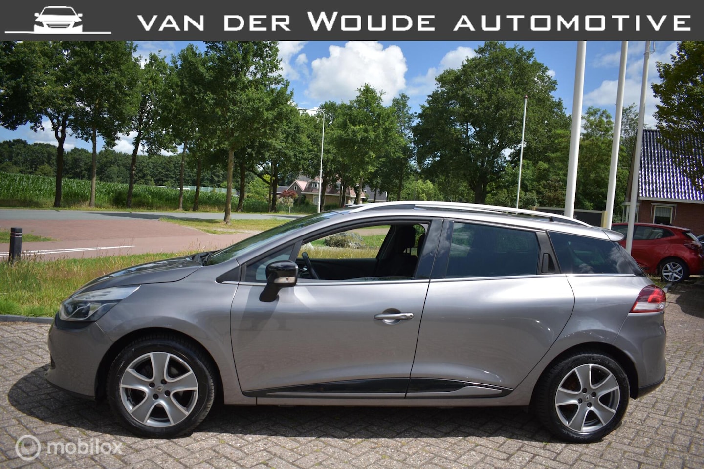 Renault Clio Estate - 0.9 TCe Limited 2016|Airco|Cruise|Navi! - AutoWereld.nl