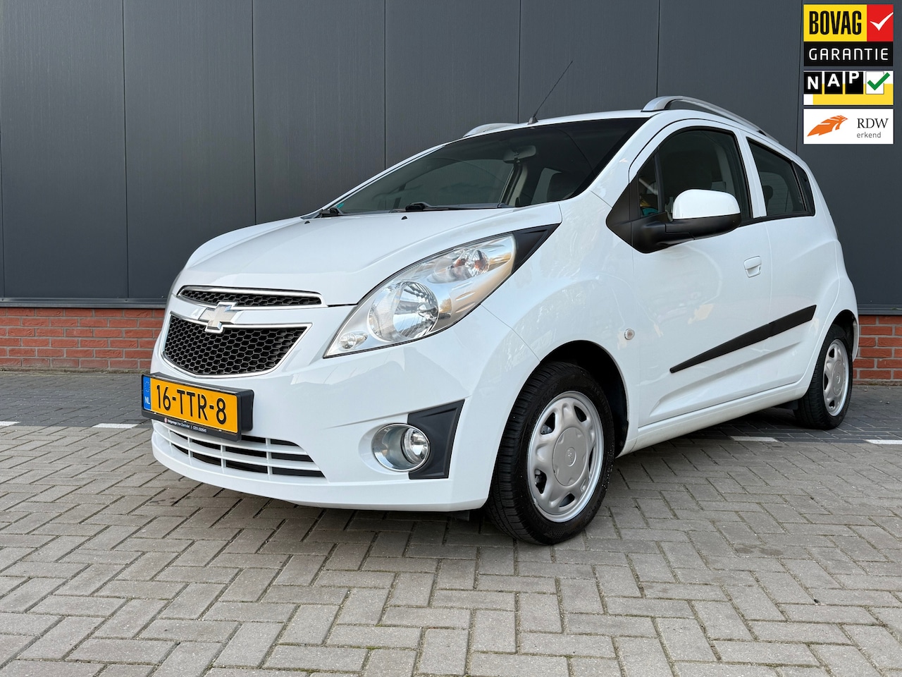 Chevrolet Spark - 1.0 16V LT 1.0 16V LT (Eerste eigenaar|12 mnd BOVAG-garantie) - AutoWereld.nl