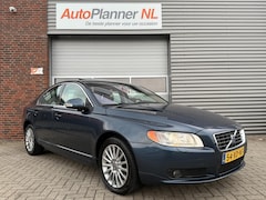 Volvo S80 - 2.4 D5 Summum Clima Leder Navi Schuifdak