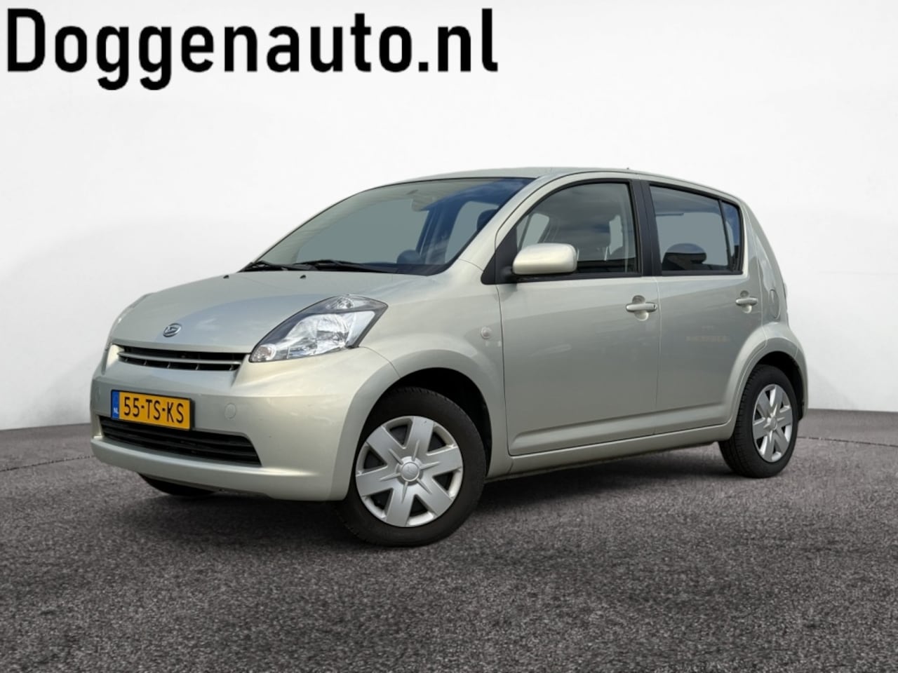 Daihatsu Sirion 2 - 1.3-16V Comfort Airco NAP Centrale vergrendeling - AutoWereld.nl