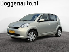 Daihatsu Sirion 2 - 1.3-16V Comfort Airco NAP Centrale vergrendeling