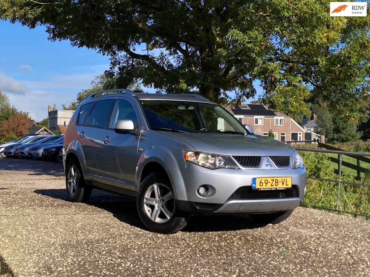 Mitsubishi Outlander - 2.4 Intro Edition 2WD | Cruise + Clima Nu € 3.975,-!!! - AutoWereld.nl