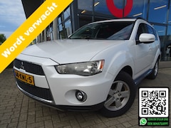 Mitsubishi Outlander - 2.0 Intro Edition | 135.857 KM NAP | TREKHAAK | VIERSEIZOENEN BANDEN |