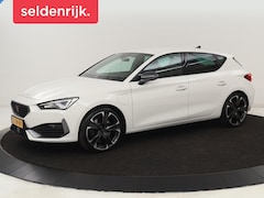 CUPRA Leon - 1.4 eHybrid VZ | 245pk | Carplay | Navigatie | Sfeerverlichting | Keyless | Sportstoelen |