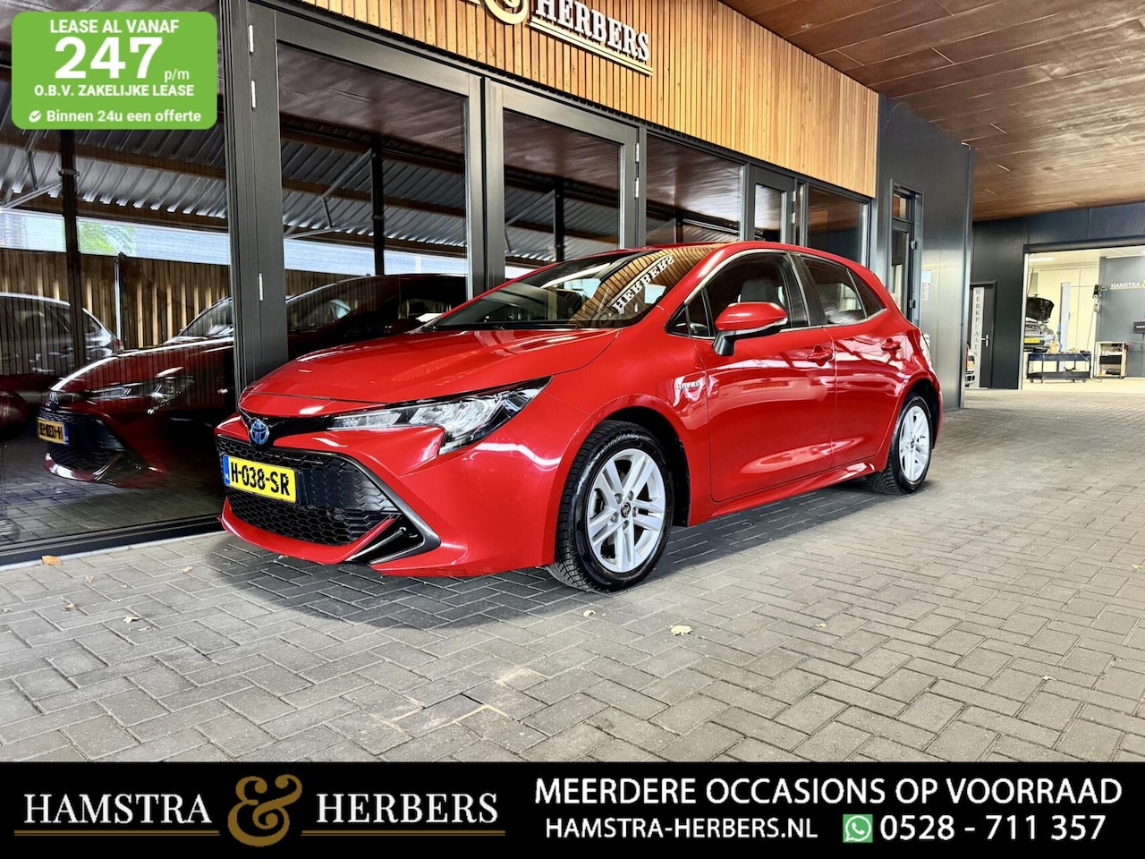 Toyota Corolla - 1.8 Hybrid Business rood - AutoWereld.nl