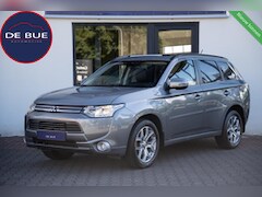 Mitsubishi Outlander - 2.0 PHEV Instyle+ 1 eig. Leder Schuifdak DAB Trekhaak ACC Camera