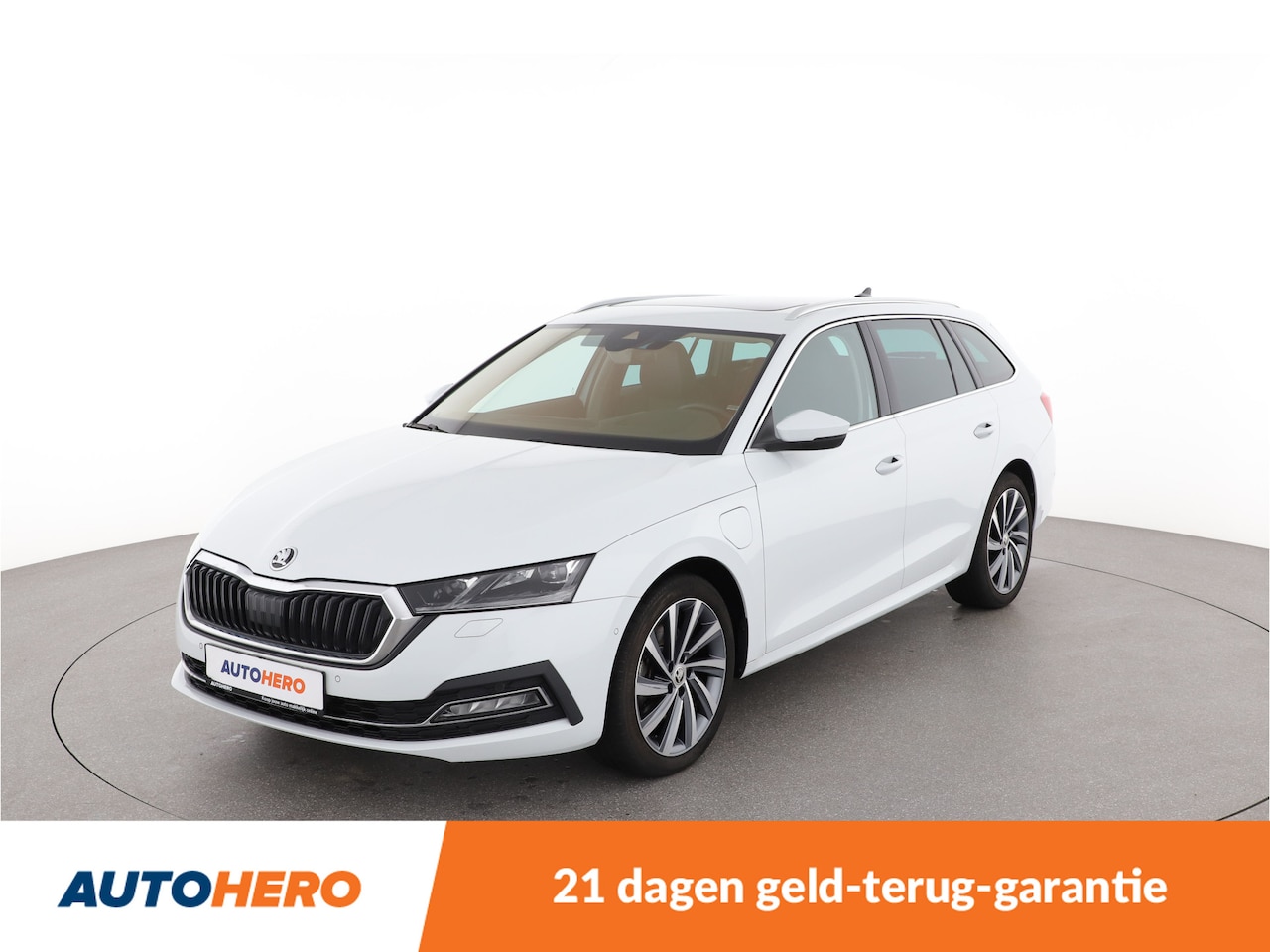 Skoda Octavia Combi - 1.4 TSI iV PHEV Sportline Business |HJ18210| - AutoWereld.nl