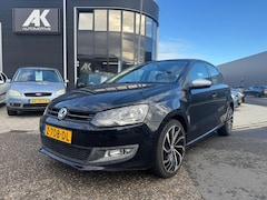 Volkswagen Polo - 1.4-16V Comfortline/Lichtmetaal/Carplay/Airco/Black edition/