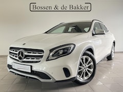 Mercedes-Benz GLA-Klasse - 180 Business Solution Limited | Afneembare trekhaak | Keyless | Elektrische Achterklep | S