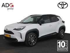 Toyota Yaris Cross - 1.5 Hybrid GR Sport | Parkeer sensoren | Navigatie | Head-Up display |