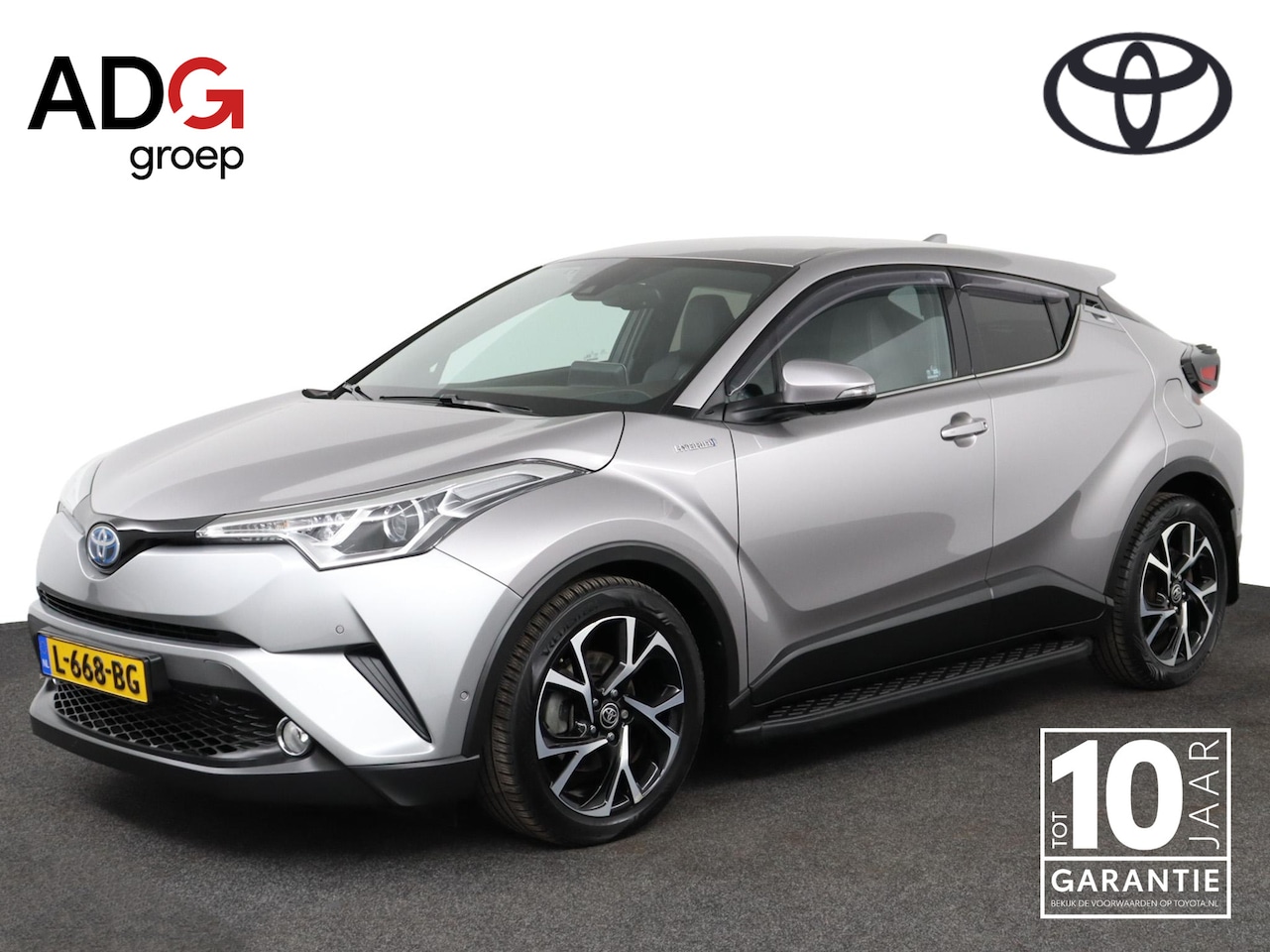 Toyota C-HR - 1.8 Hybrid Executive | Parkeer sensoren | Navigatie | Stoelverwarming | - AutoWereld.nl