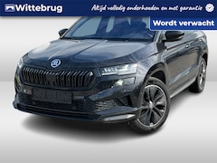 Skoda Karoq - 1.5 TSI ACT Sportline Business / Panorama dak / Zwenkbare trekhaak / 18 Inch / Virtual Coc