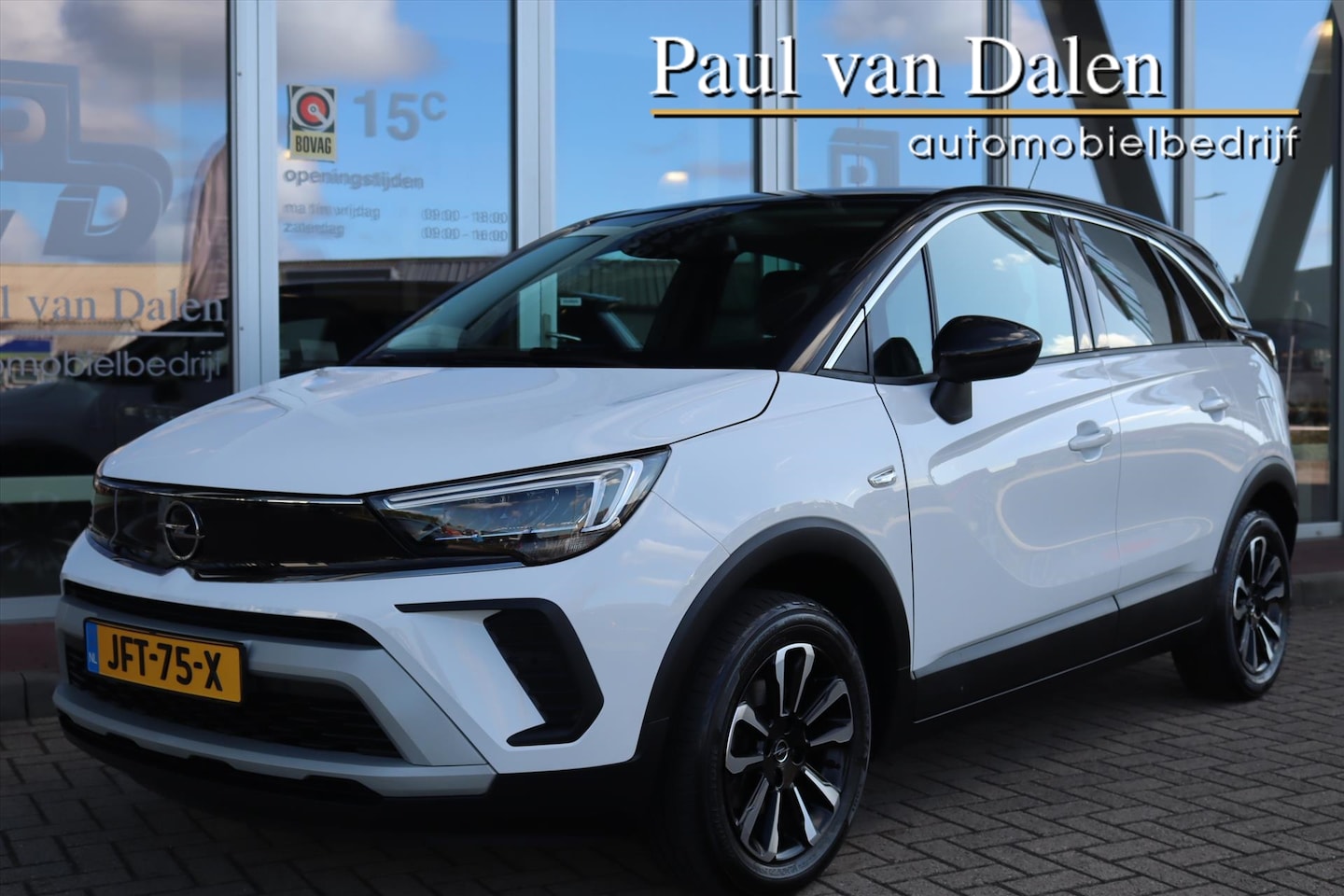 Opel Crossland - 1.2T 110PK ELEGANCE Navi | Clima | Two-Tone | Stuur/stoelverw. | Cruise | Camera | Carplay - AutoWereld.nl