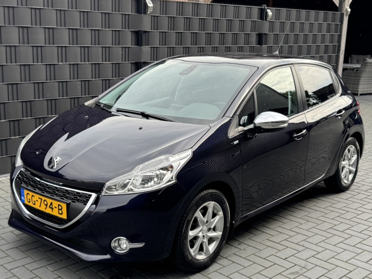Peugeot 208 - 1.2 PT Style Pack| CLIMA| NAVI| CRUISE| LM| TREKHAAK - AutoWereld.nl