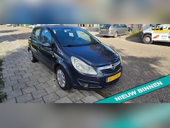 Opel Corsa - 1.4-16V Cosmo
