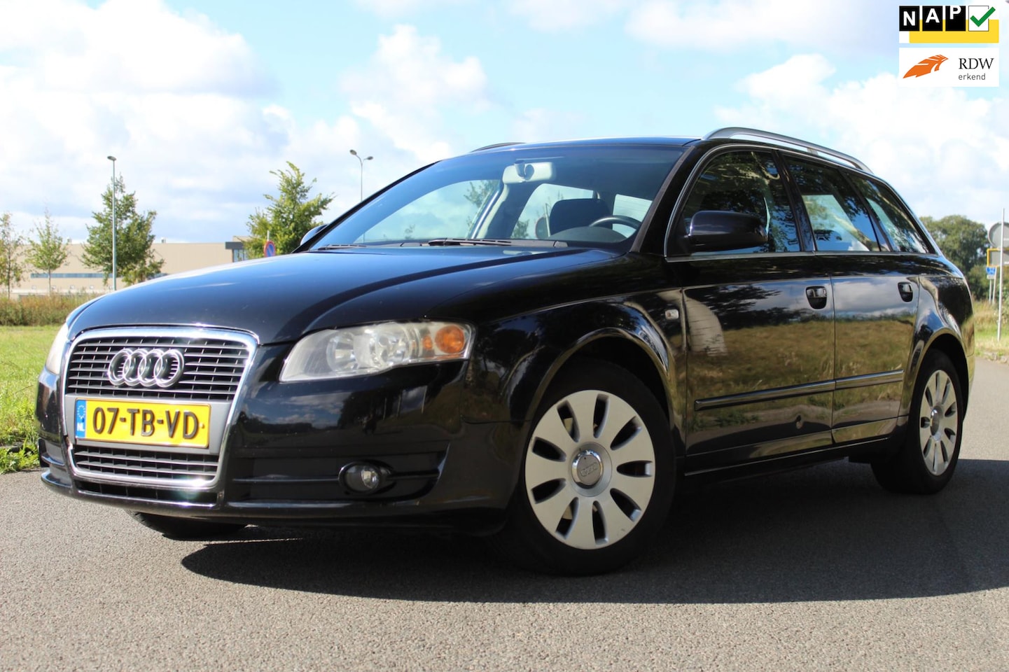 Audi A4 Avant - 2.0 Pro Line Business | APK T/M 23-2-2026 | CLIMATE CONTROLE | CRUISE CONTROLE | TREKHAAK - AutoWereld.nl