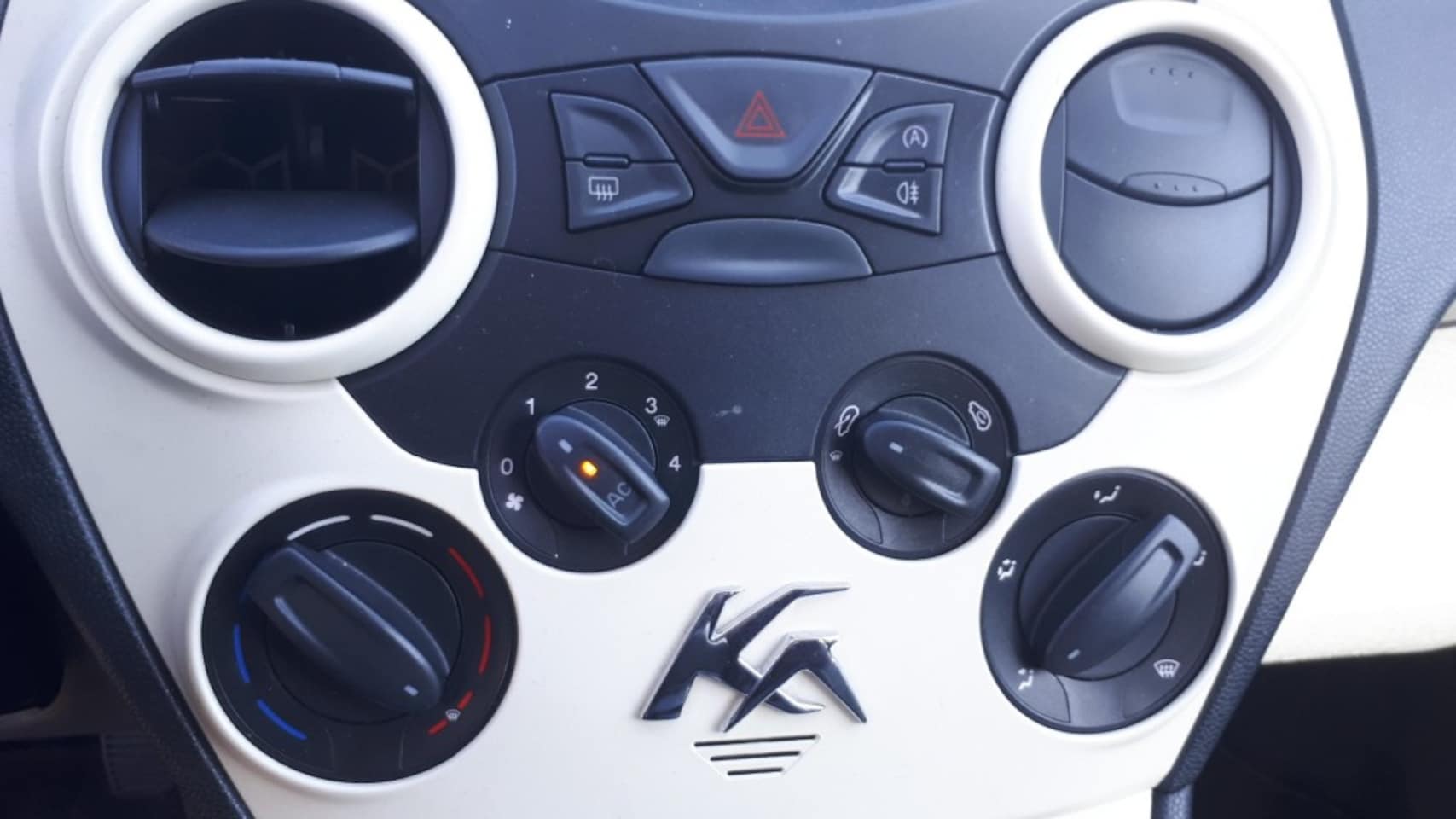Ford Ka - 1.2 Champions Edition start/stop RADIO-CD/AIRCO/LMV/ELEC.RAMEN/C