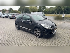 DS 3 - 3 1.2 PureTech Connected Chic | Achterbank in delen neerklapbaar | Airco (automatisch) | A