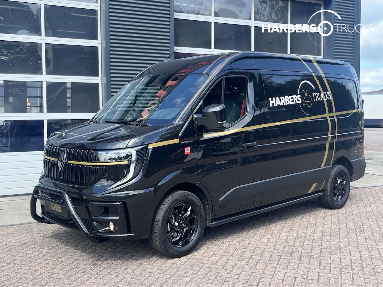 Renault Master - L2H2 150PK AUTOMAAT Harbers Edition - AutoWereld.nl