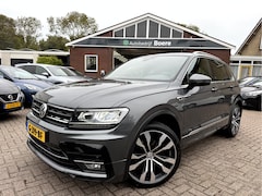 Volkswagen Tiguan - 1.5 TSI ACT High R-Line 20''Lmv, Trekhaak, Stoelverwarming