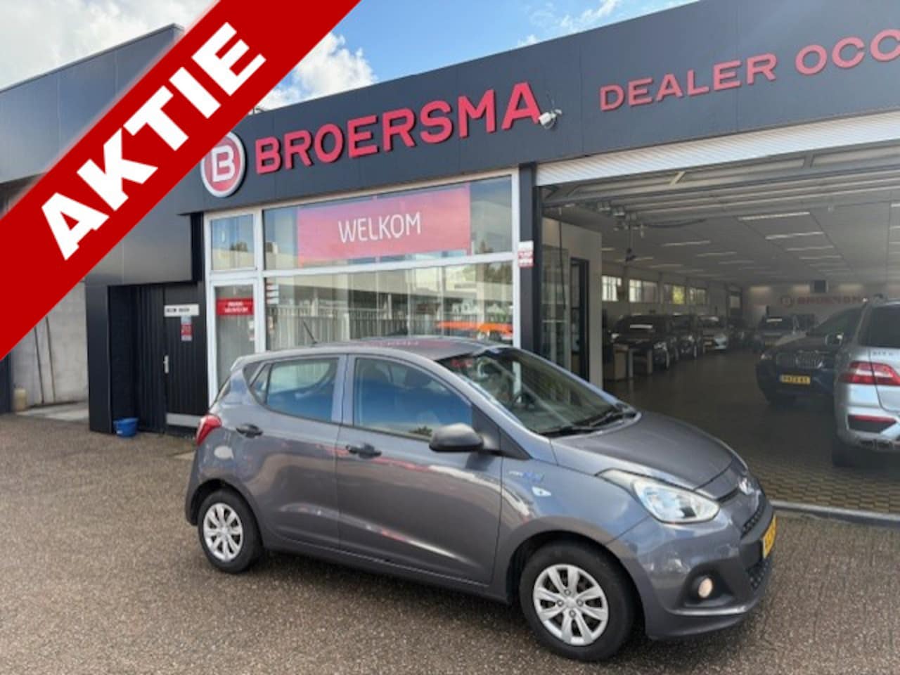 Hyundai i10 - 1.0i i-Motion 144.000 KM * NIEUWE APK * - AutoWereld.nl