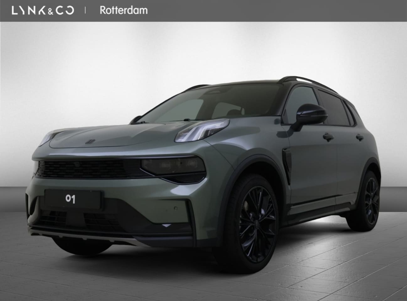 Lynk & Co 01 - | MORE | DIRECT LEVERBAAR | Panoramadak | 360° camera | - AutoWereld.nl