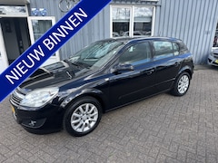 Opel Astra - 1.6 Temptation