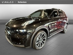 Lynk & Co 01 - | CORE | DIRECT UIT VOORRAAD | Achteruitrij camera |