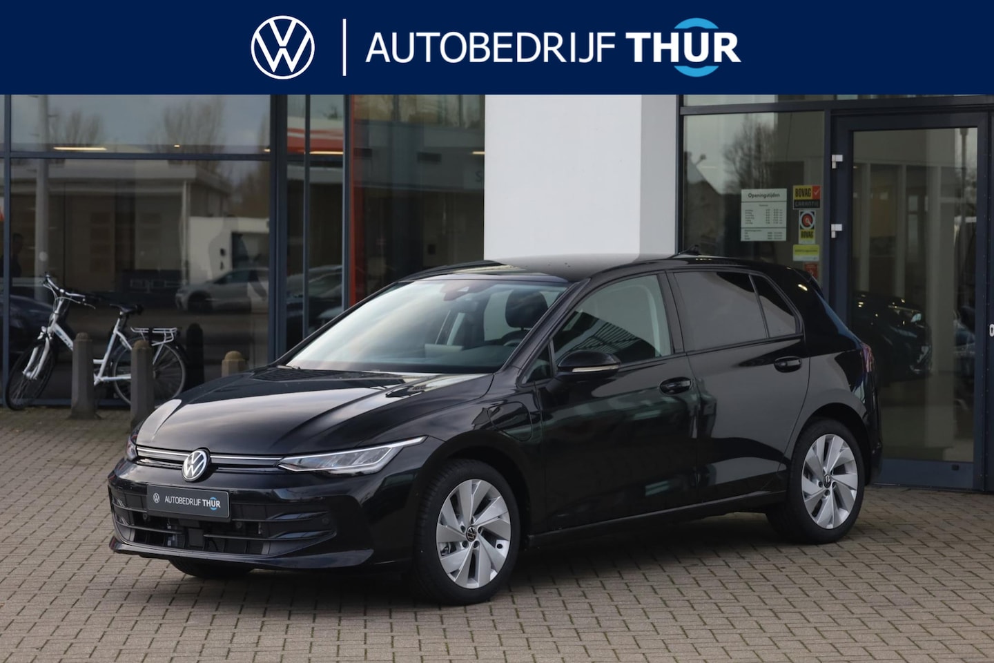 Volkswagen Golf - 1.5 eHybrid Life Edition 1.5 eHybrid Life Edition 204PK / 150kW, Achteruitrijcamera, stoel- en stuurwiel verwarming - AutoWereld.nl