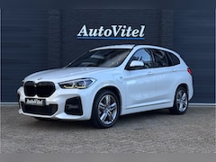BMW X1 - xDrive25e M-Sport | Sportstoelen | Stoelverwarming | Camera | Apple Carplay