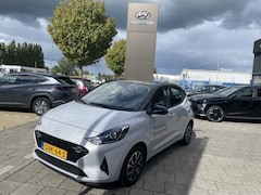 Hyundai i10 - 1.0 Premium*RIJKLAARPRIJS